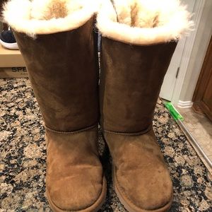 Ugg Tall Bailey Bow Boot, sz youth 4